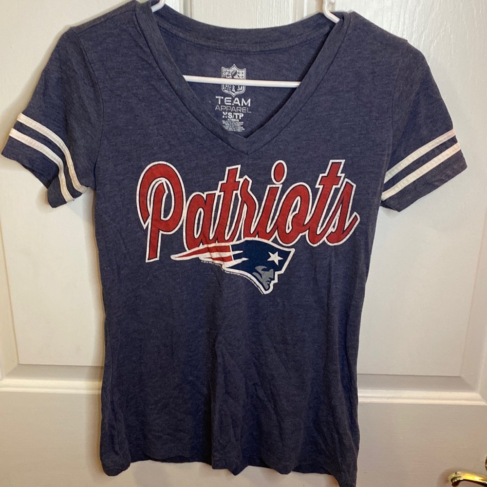 NFL Patriots graphic tee